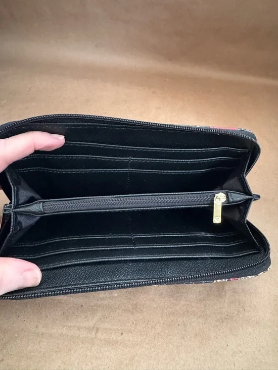 Loungefly Disney Villain Roses Tattoo Print Faux-Leather Zip-Around Wallet - Picture 4 of 5